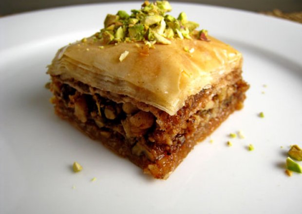 Fotografia przedstawiająca Baklava - słodki turecki deser