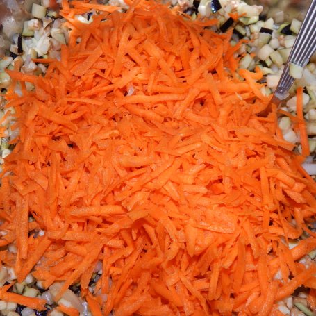 Krok 5 - Bakłażan z pikantnym sosie warzywnym foto