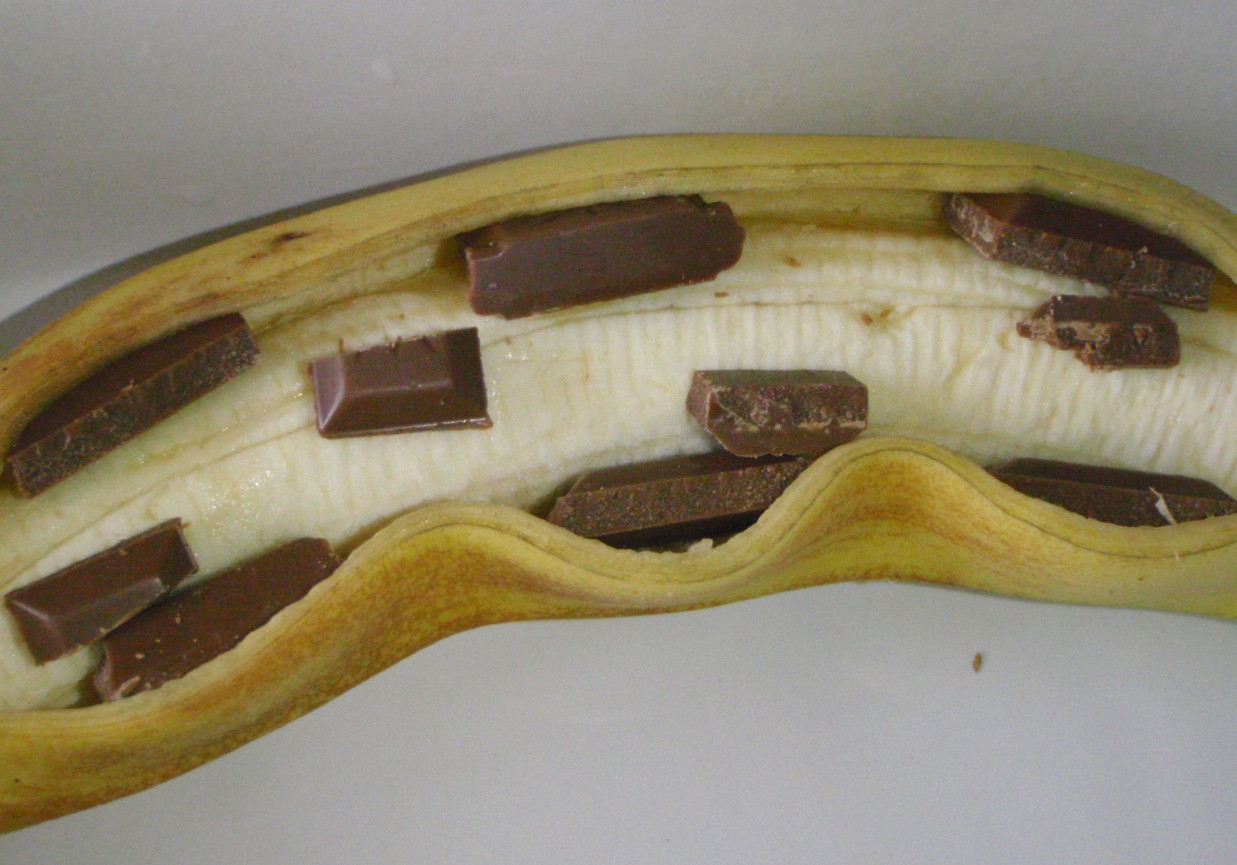 Banan zapiekany z czekoladą foto