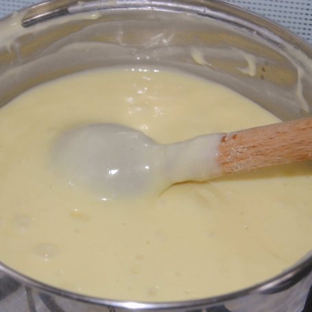 Krok 4 - Bananowe ciasto drożdżowe foto