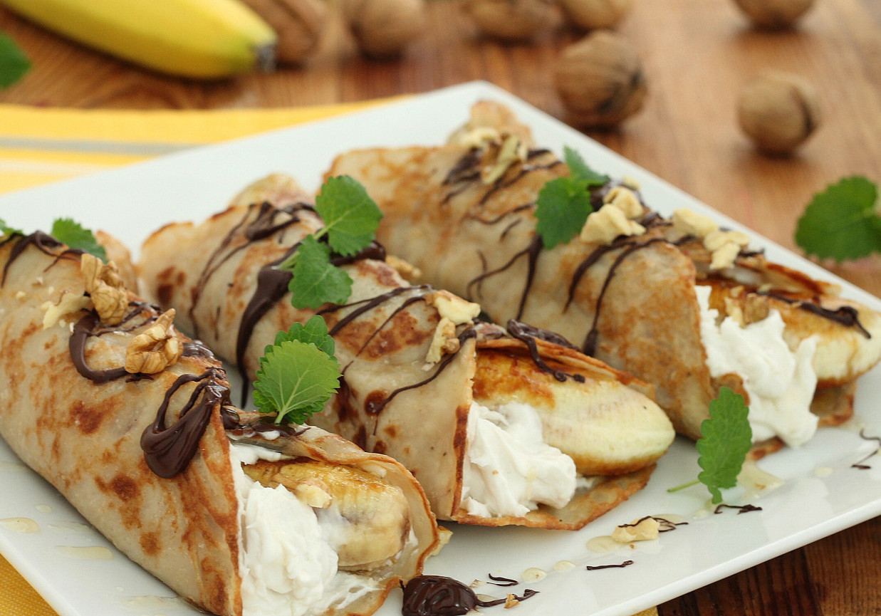 Bananowo kokosowe naleśniki foto