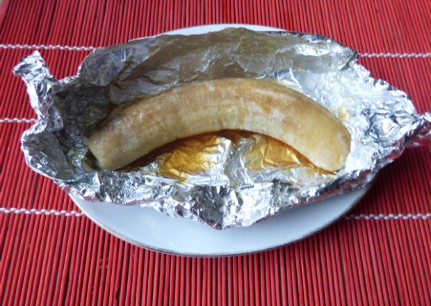 Fotografia przedstawiająca Banany pieczone w folii