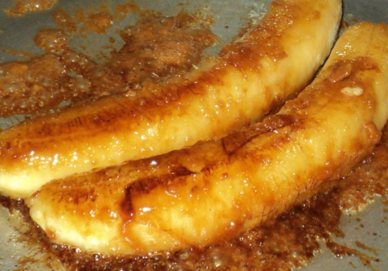 Banany smażone w karmelu z czekoladą foto