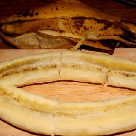 Krok 1 - Banany smażone w pikantnym cieście foto