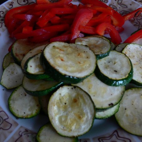 Krok 1 - Bardzo ostra zapiekana tortilla foto
