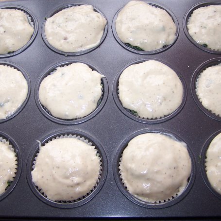 Krok 6 - Bardzo trafione połączenie, czyli wyborne muffiny z sosem podane :) foto
