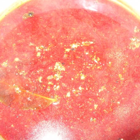 Krok 1 - Barszcz czerwony z kalafiorem i brokułem foto