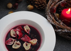 Jak zrobić barszcz z uszkami? foto