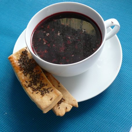Krok 3 - Barszczyk do paluszków foto