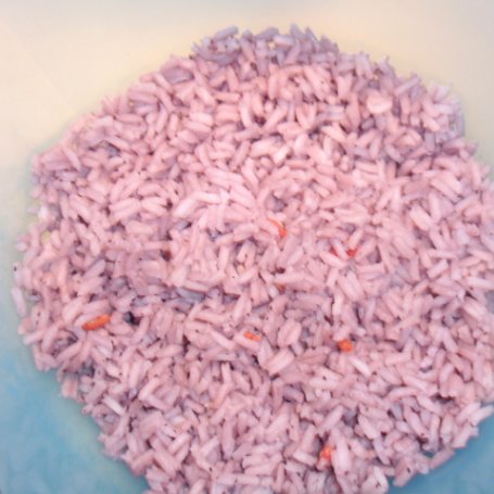 Krok 3 - Barwiony  ryż foto