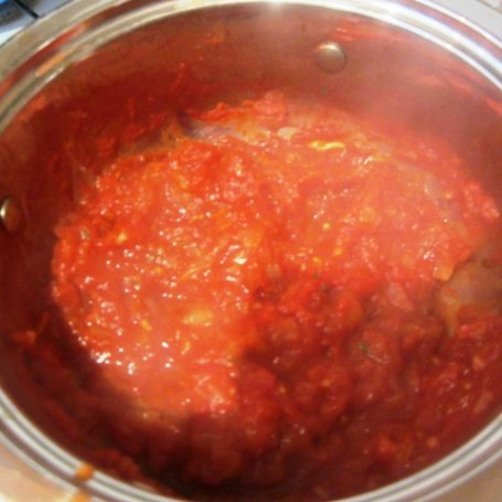 Krok 3 - bazyliowe gnocchi z sosem pomidorowym foto