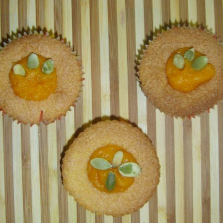 Krok 4 - Bezglutenowe muffiny z dynią foto