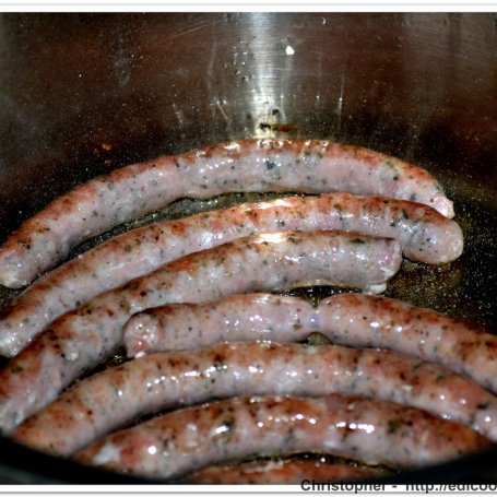 Krok 3 - Białe kiełbaski po tunezyjsku. foto