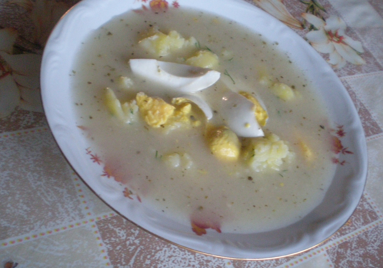 Biały barszczyk chrzanowy foto