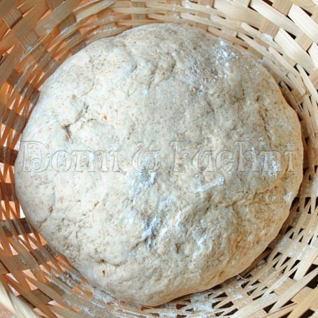 Krok 7 - Biały chleb pszenny na zakwasie żytnim foto