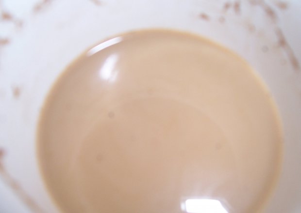 Fotografia przedstawiająca Biały i ciemny krem czekoladowy