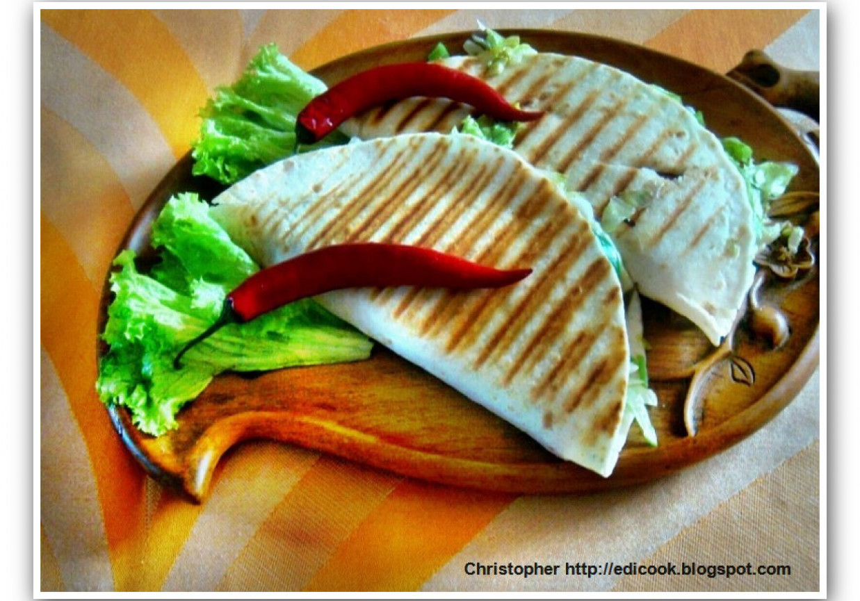 Meksykańska kanapka – Quesadilla. foto