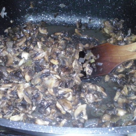 Krok 3 - Bigos słodko kwaśny z dziczyzną foto