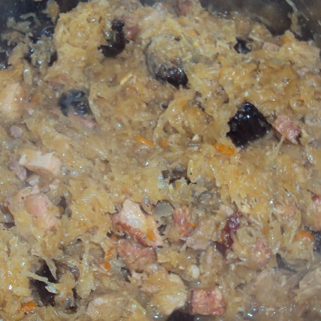 Krok 4 - Bigos ze śliwkami foto