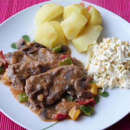 Krok 3 - Bitki wieprzowe w warzywnym sosie foto