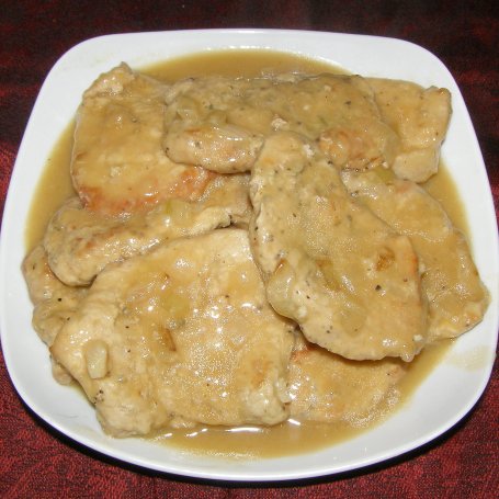 Krok 5 - bitki z indyka w sosie cebulowym... foto