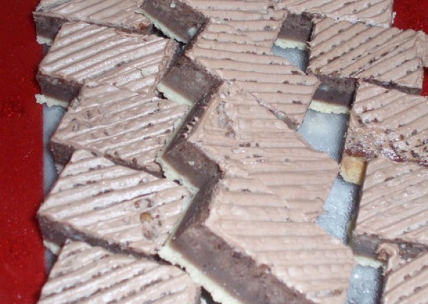 Fotografia przedstawiająca Blok kakaowy na waflu