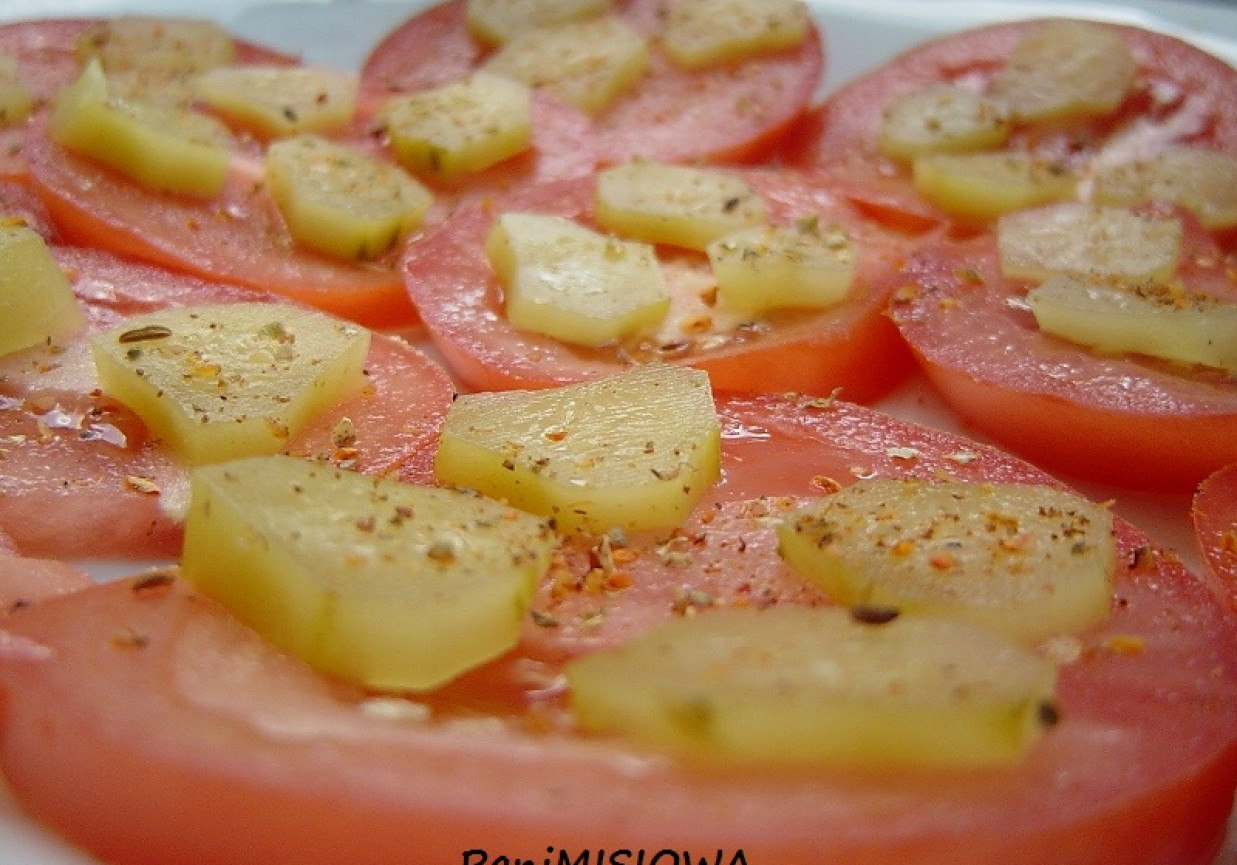 Błyskawiczna sałatka z pomidorów foto