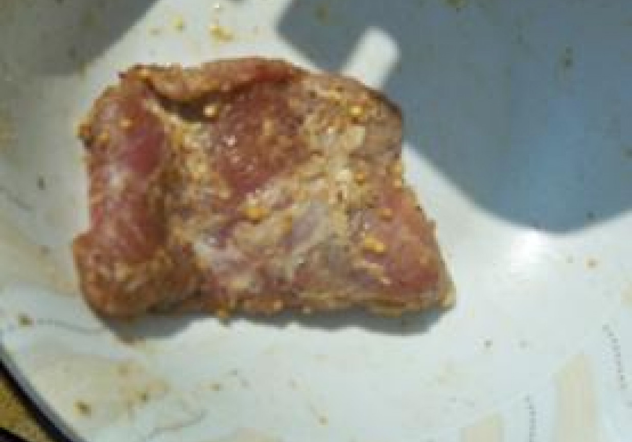 Boczek z grilla w marynacie musztardowej foto