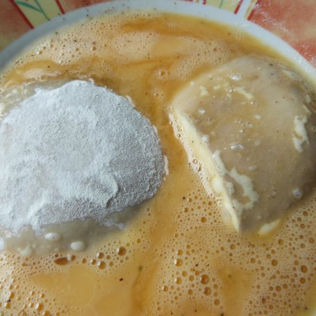 Krok 4 - Boczniaki panierowane foto