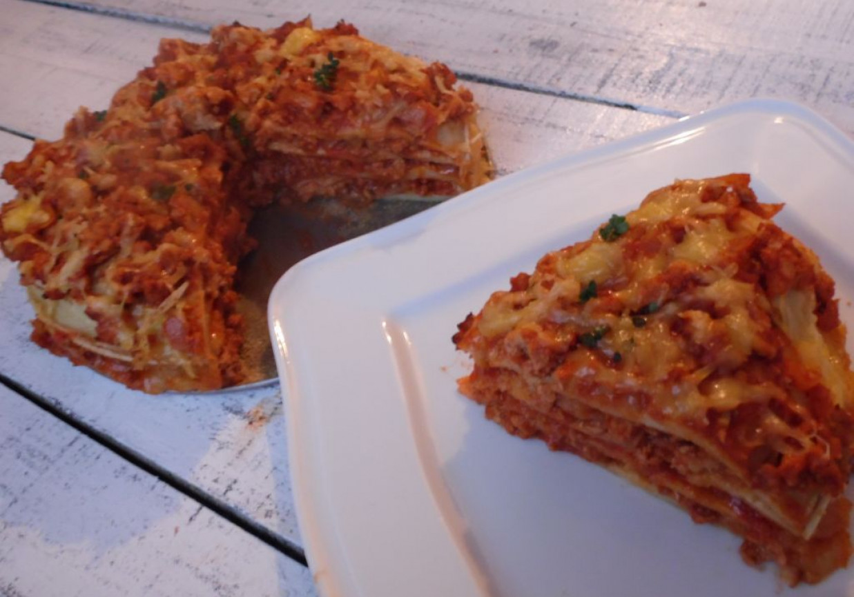 Bolognese  tort naleśnikowy foto