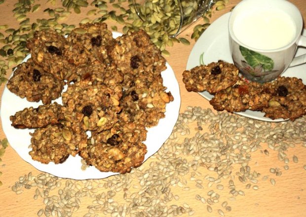 Fotografia przedstawiająca bombowo- witaminowe ciasteczka