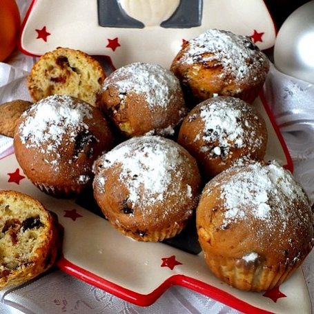 Krok 3 - Bożonarodzeniowe muffinki z bakaliami foto