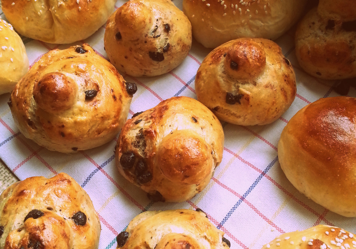 Brioche, brioszki z gorzką czekoladą DoradcaSmaku.pl