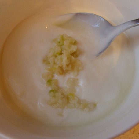 Krok 1 - Brokuł w sosie jogurtowym foto