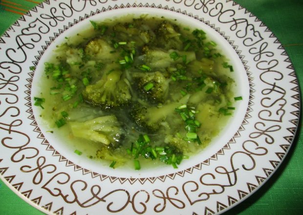 Fotografia przedstawiająca Brokułowa zupa zagęszczana
