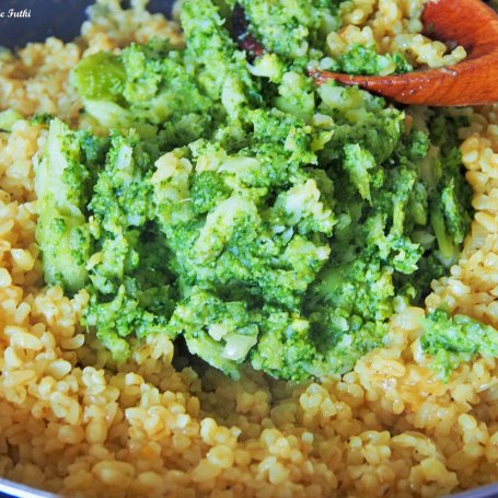 Krok 4 - Brokułowy pilaw z kaszy bulgur foto
