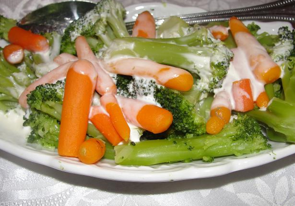 Brokuły z marchewką foto