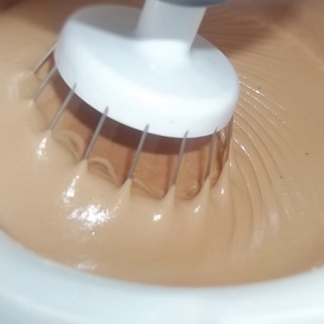 Krok 4 - Brownie z mleczną czekoladą foto