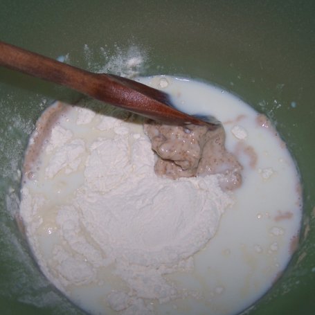 Krok 1 - Bułeczki z kurkumą, szpinakiem i fetą, czyli drożdżówki na słono :) foto