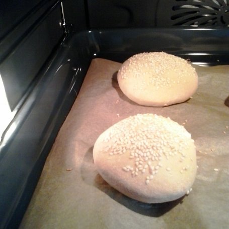 Krok 5 - bułka hamburgerowa foto
