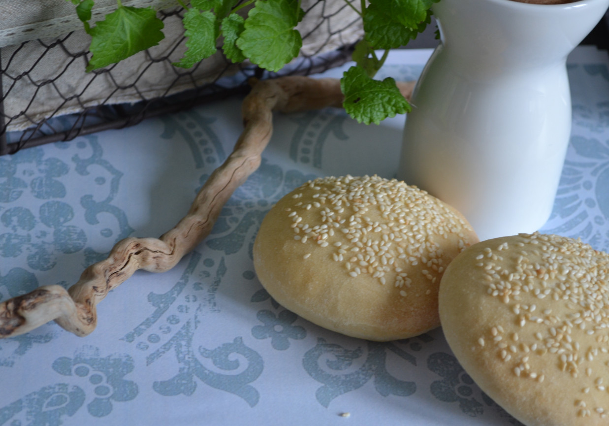 bułka hamburgerowa  foto