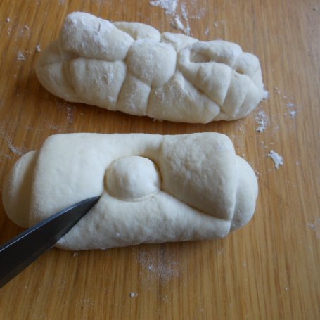 Krok 9 - Bułki fantazyjne - 4 szt foto