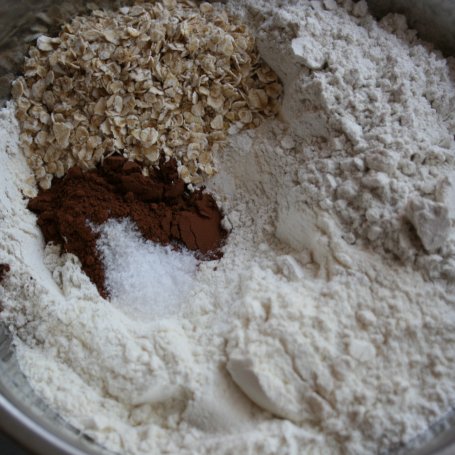 Krok 3 - Bułki z mąką żytnią i kakao foto