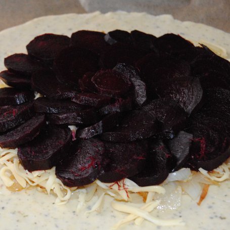 Krok 4 - Buraczkowa tarta rustykalna foto