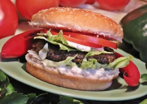 Fotografia przedstawiająca Burger grzybowy