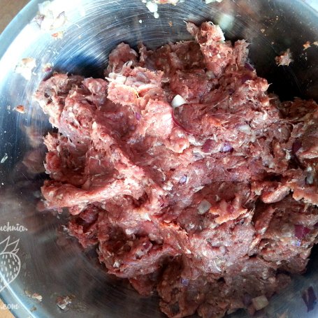 Krok 4 - Burgery wołowe na wypasie foto