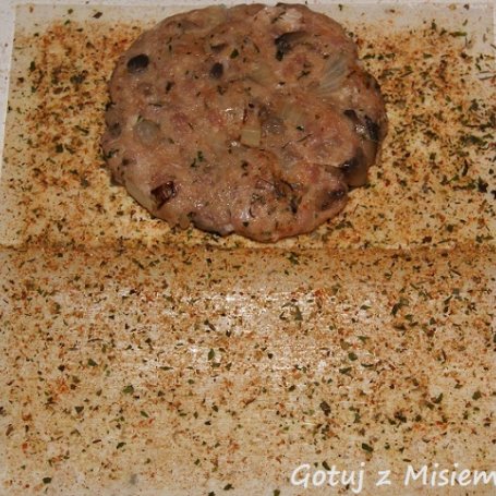 Krok 2 - Burgery z pieczarkami foto