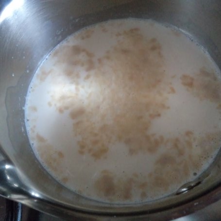 Krok 3 - Calzone z pieczarkami i czarnuszką :) foto