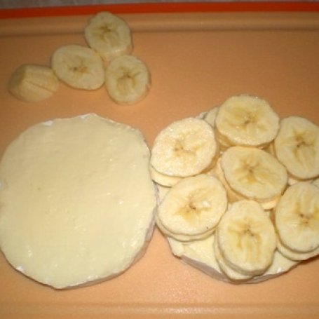 Krok 1 - Camembert smażony z bananami foto