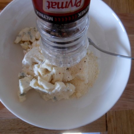 Krok 1 - Cannelloni 4 sery pod ziołową kołderką foto